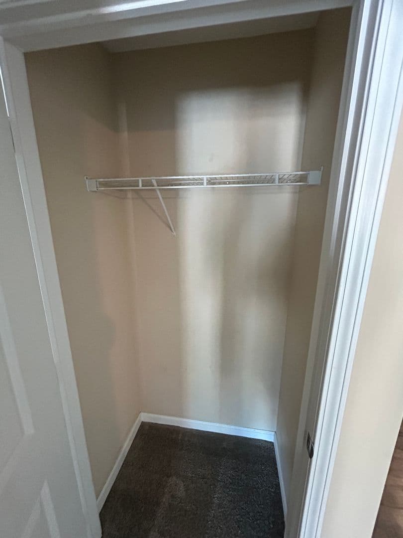 Tuscola Apartment: 600 E Ficklin St
