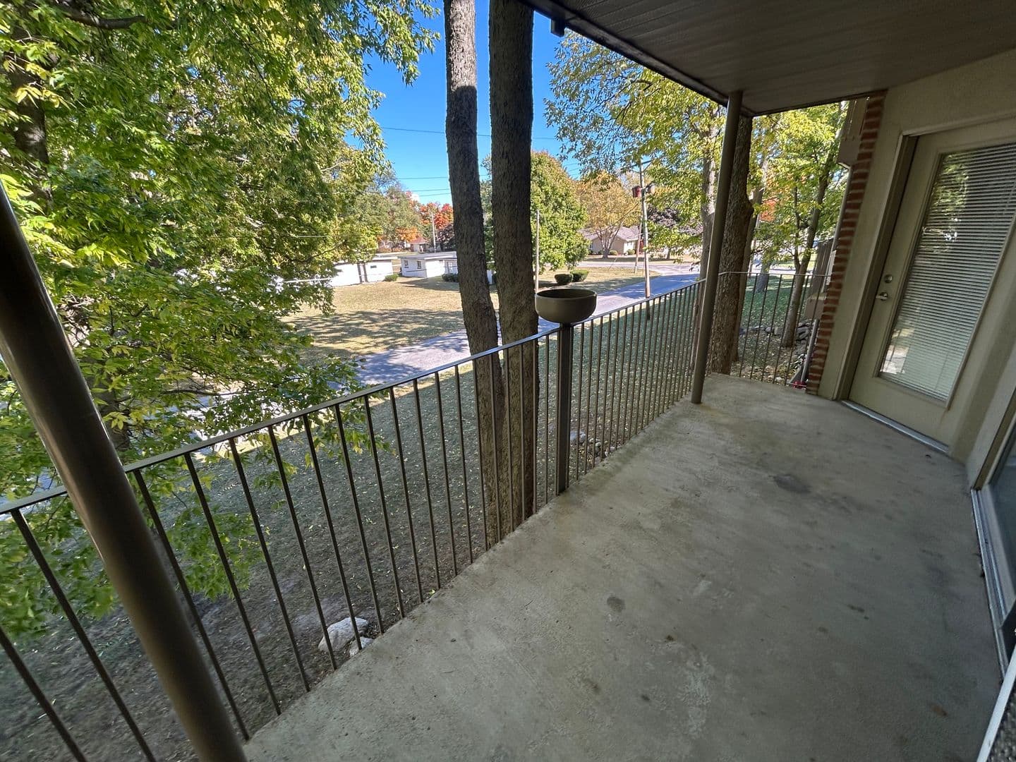 Tuscola Apartment: 600 E Ficklin St