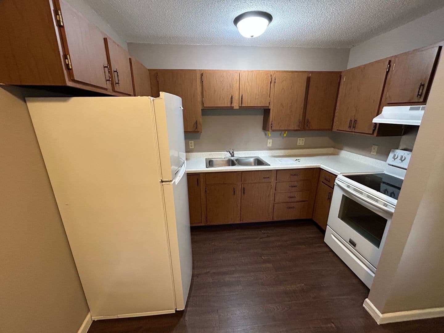 Tuscola Apartment: 106 E Northline