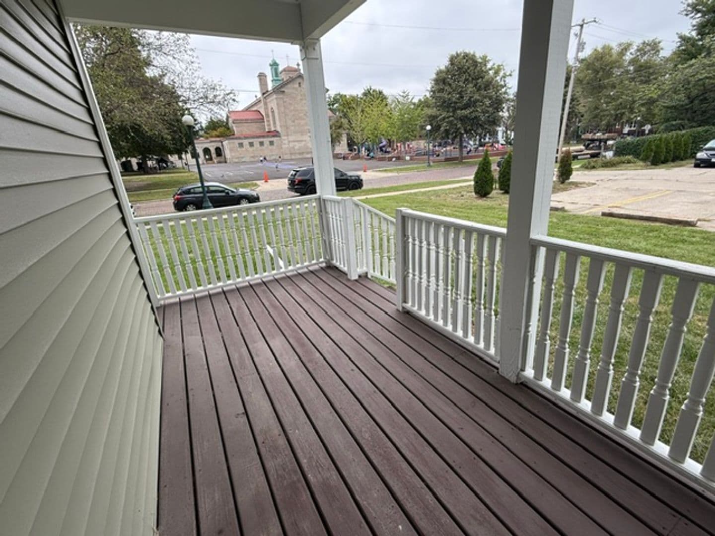 Champaign Apartment: 405 W White