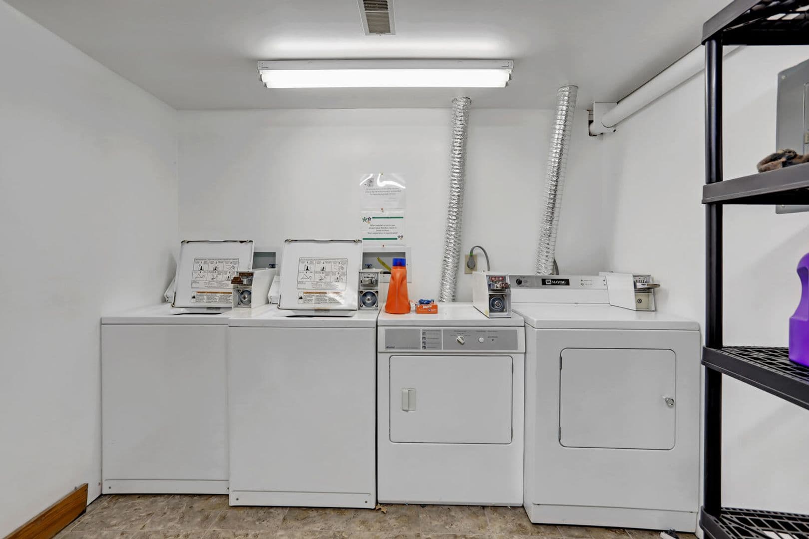 Champaign Apartment: 206 West William