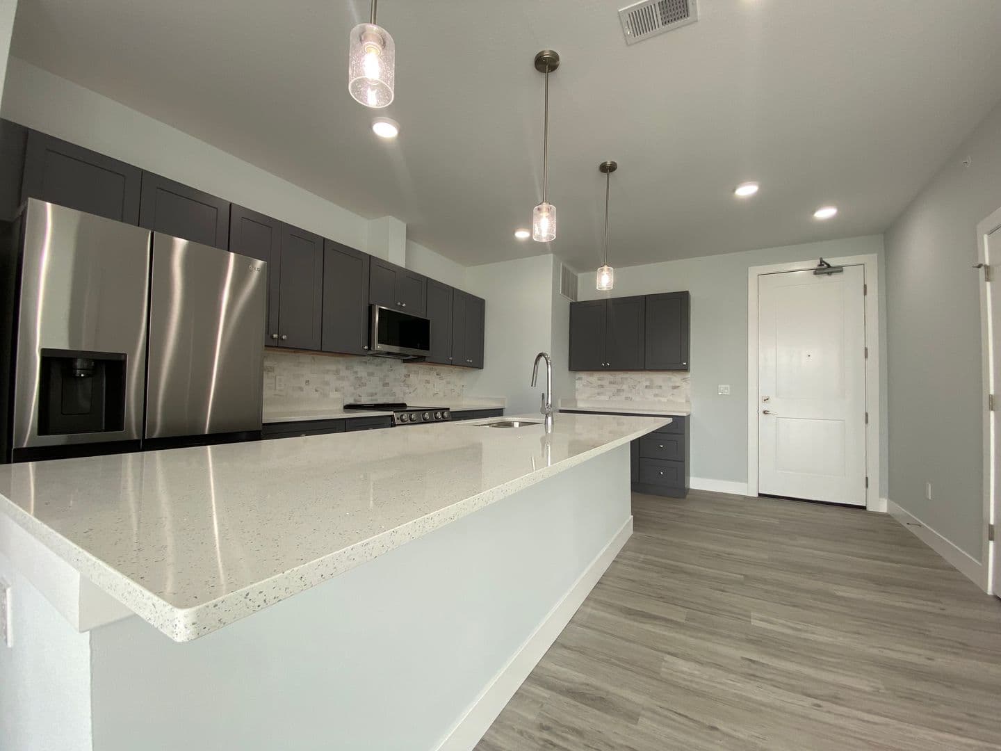 Champaign Apartment: 132 E University