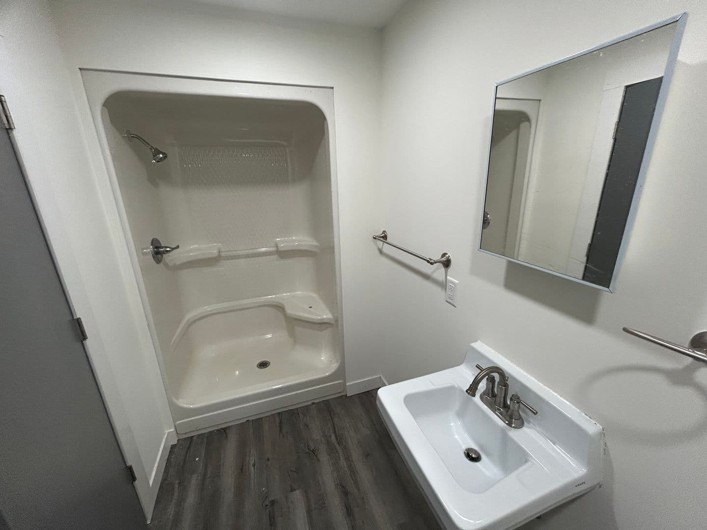 Tuscola Apartment: 703 N Park/704 N Main