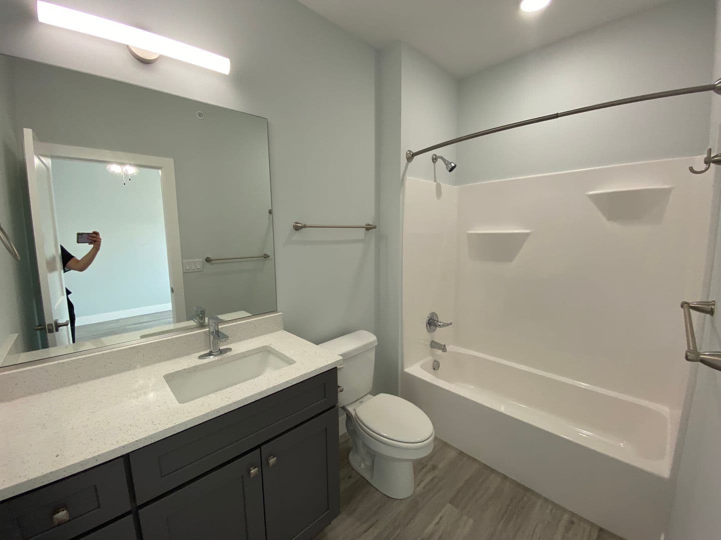 Champaign Apartment: 132 E University