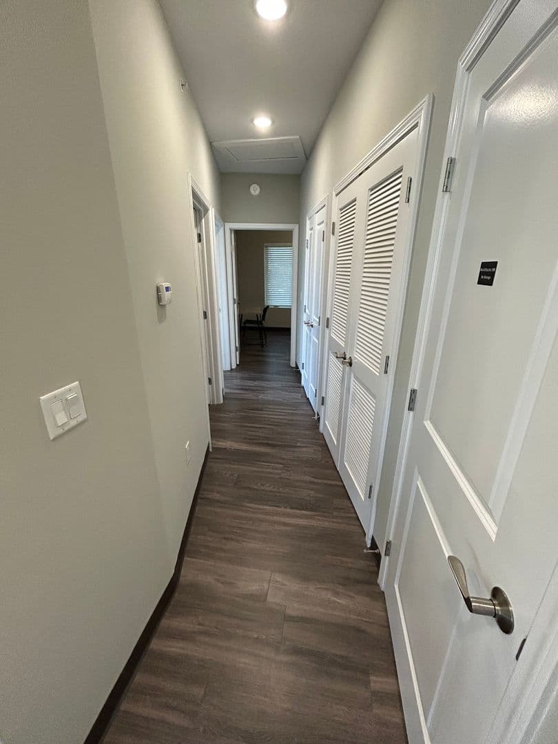 Champaign Apartment: 302 E Clark St