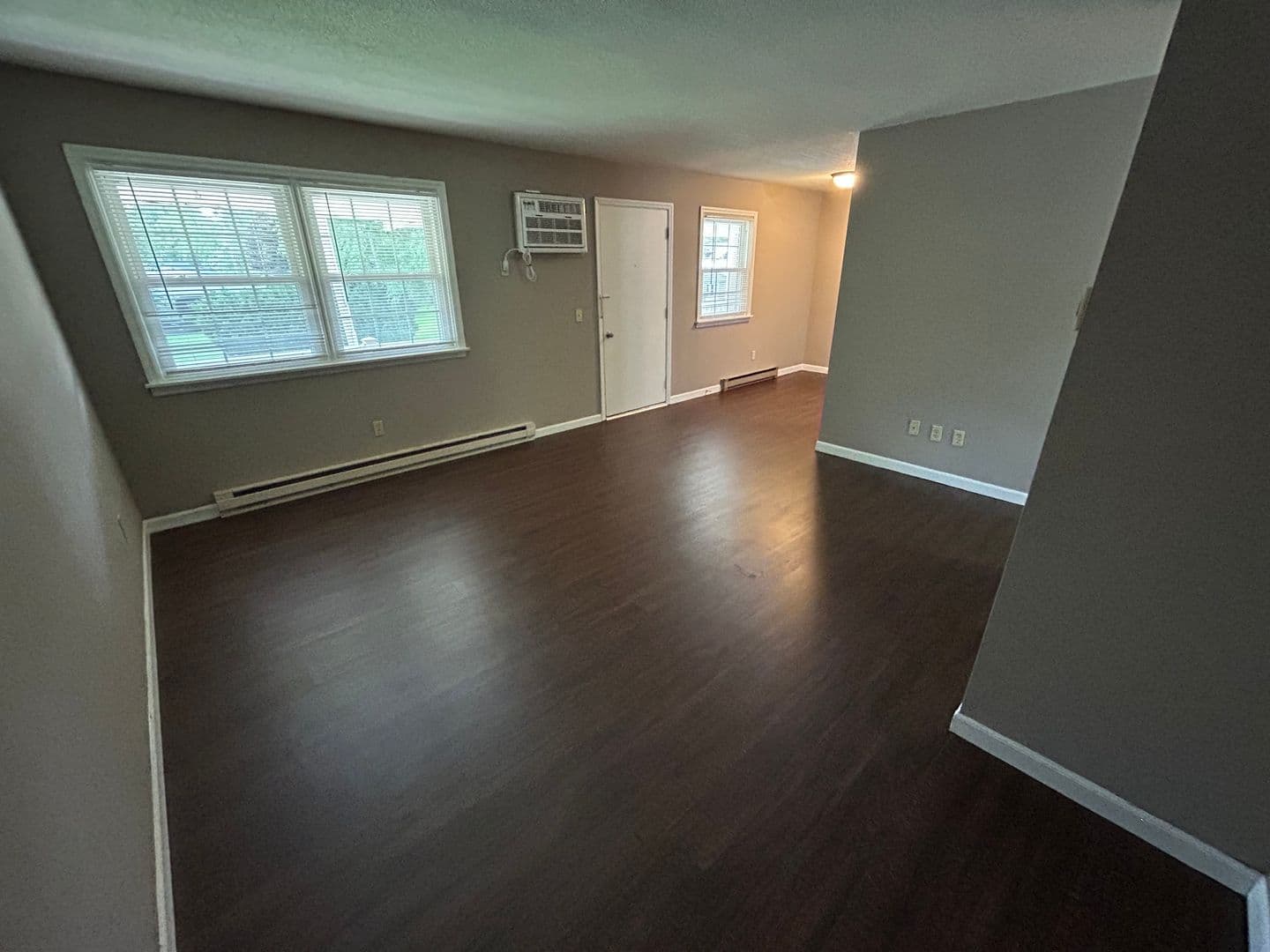 Tuscola Apartment: 106 E Northline