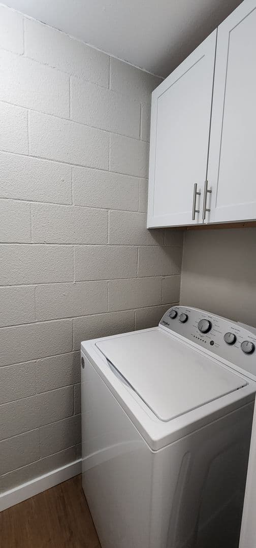 Longview Apartment: 111 Beacon Hill Dr