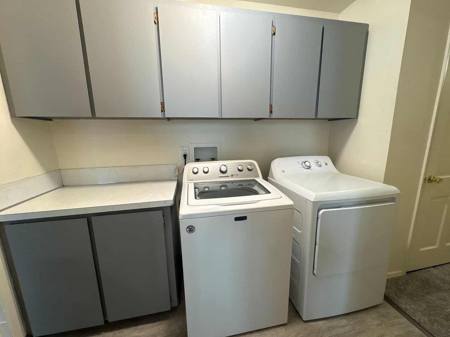 Kelso Apartment: 1413-1415 Home Ct