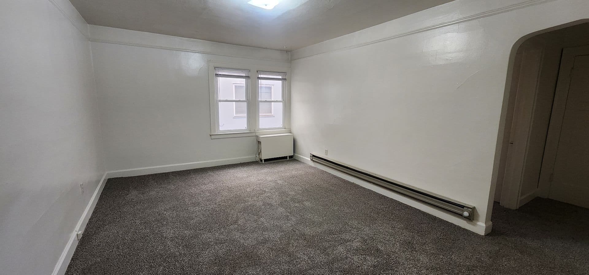 Longview Apartment: 1225 Commerce  Ave