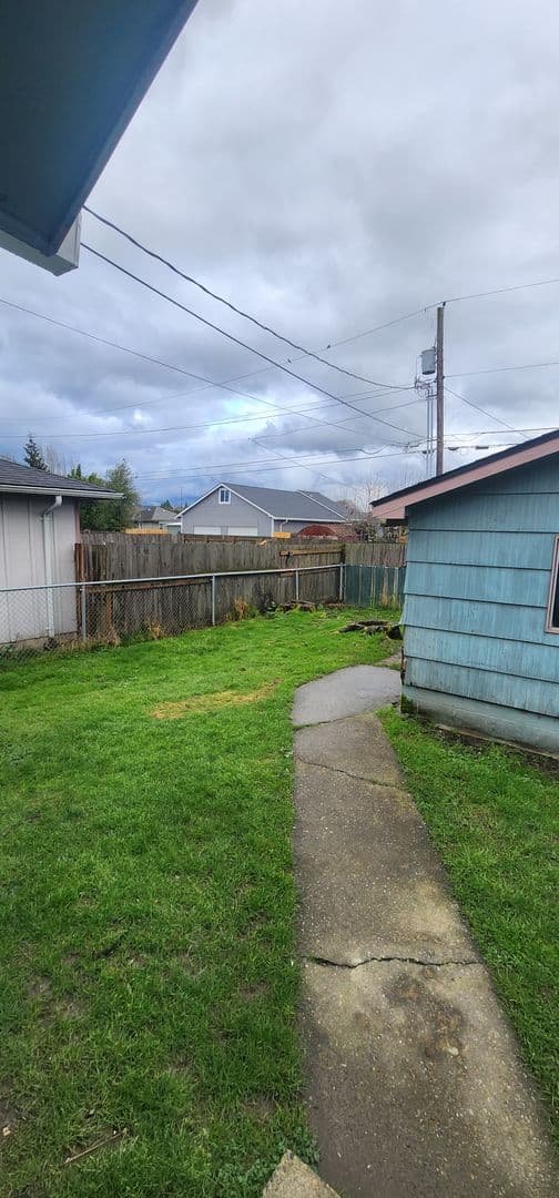 Longview House: 316 Beech St