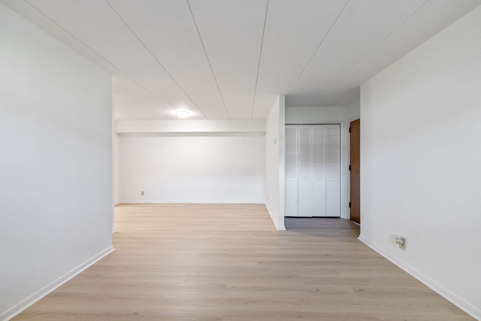 Hatfield Apartment: 2603 Elroy Road