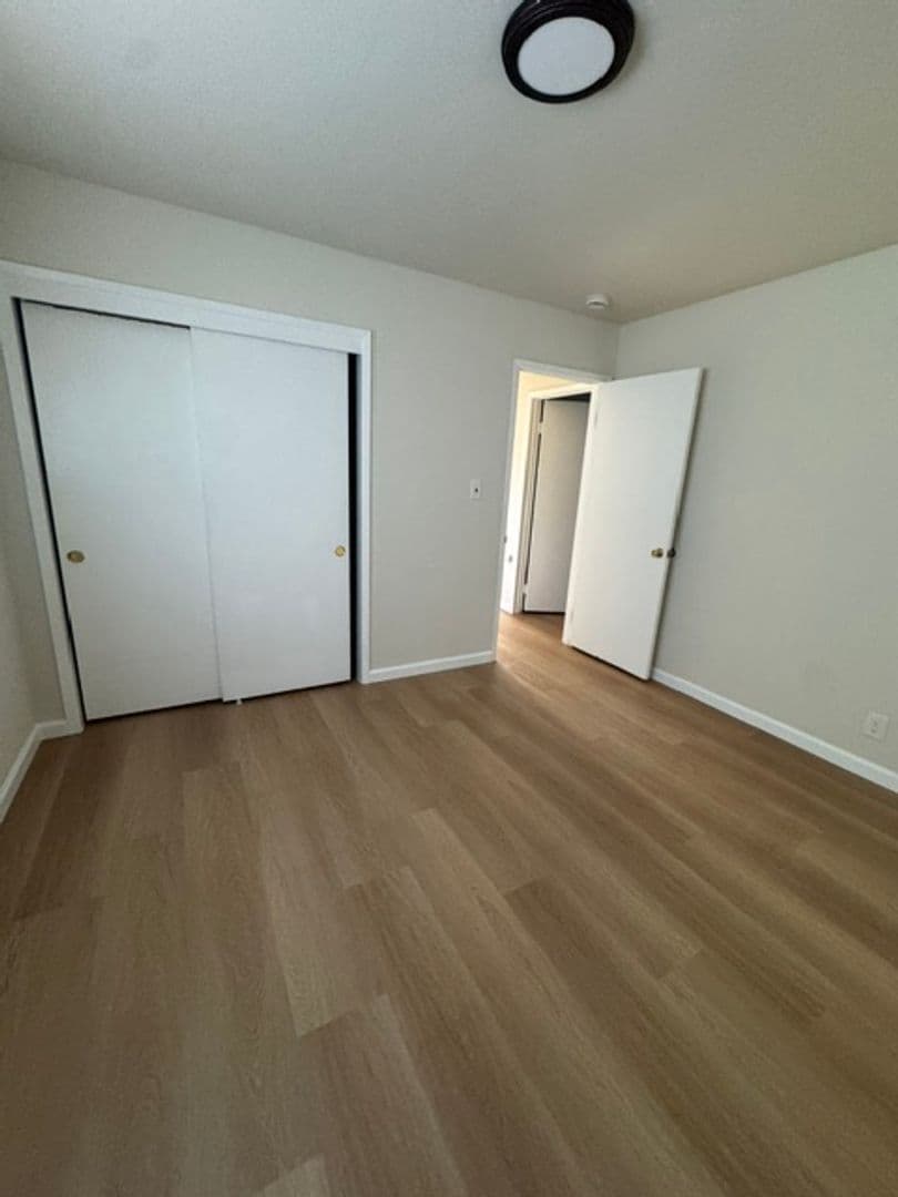 Berkeley Apartment: 1437 Ward Street