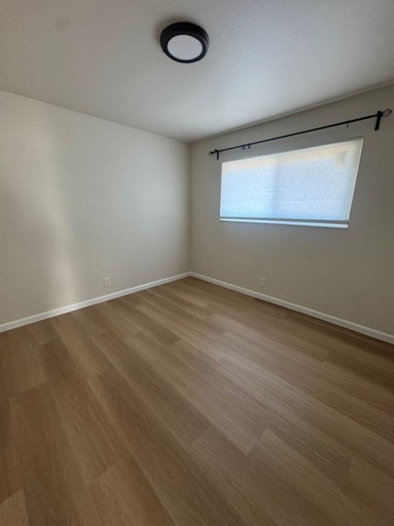 Berkeley Apartment: 1437 Ward Street