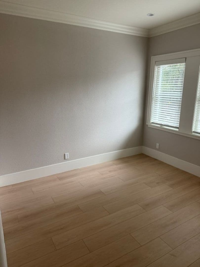 Oakland Apartment: 1038 Magnolia Street