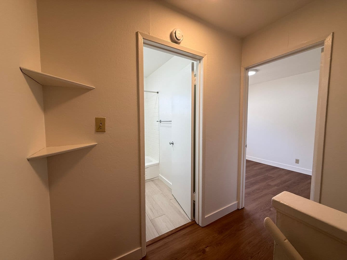 Berkeley Apartment: 1528 Woolsey St. - B