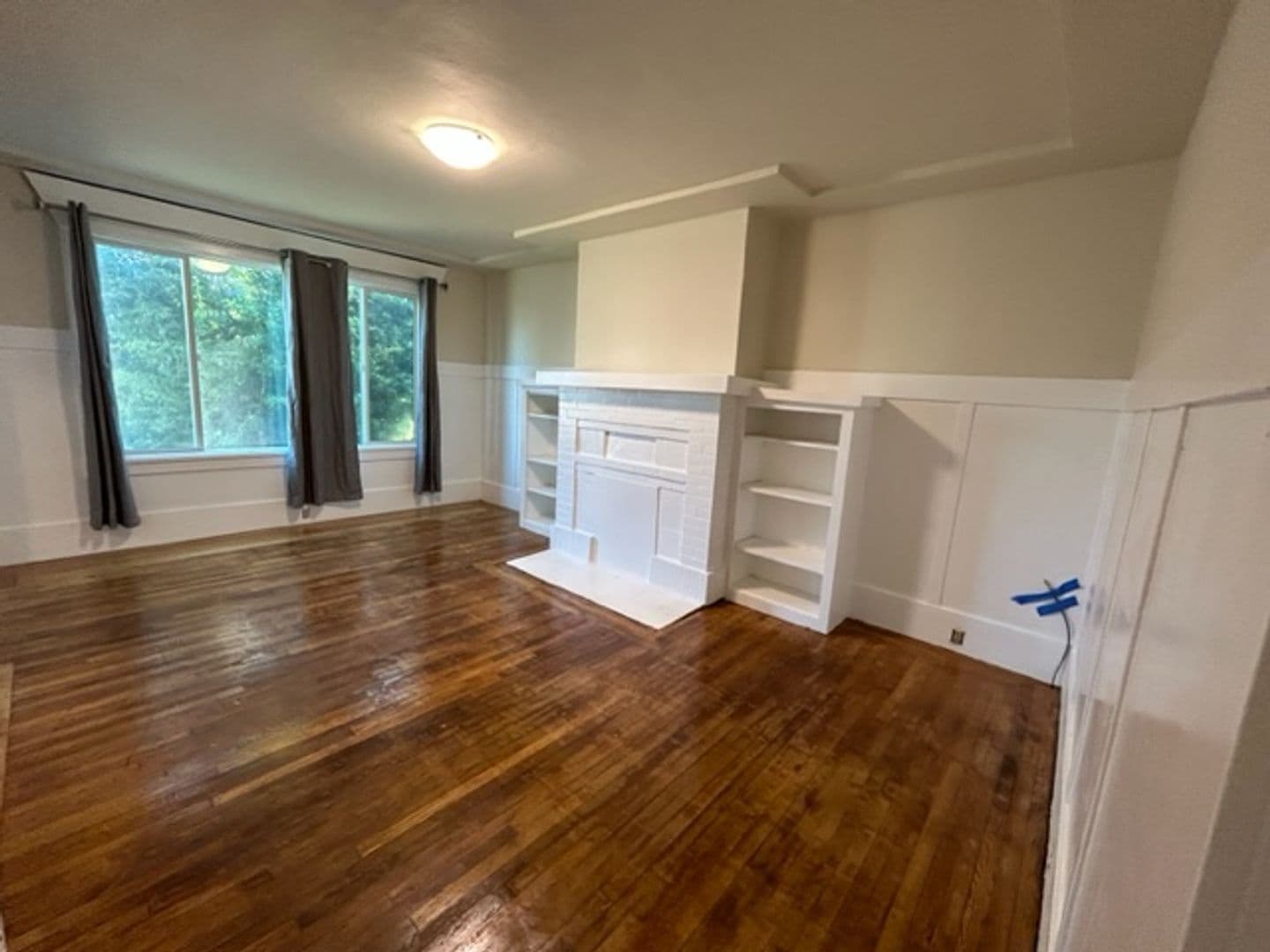 Richmond Apartment: 324 43rd St.