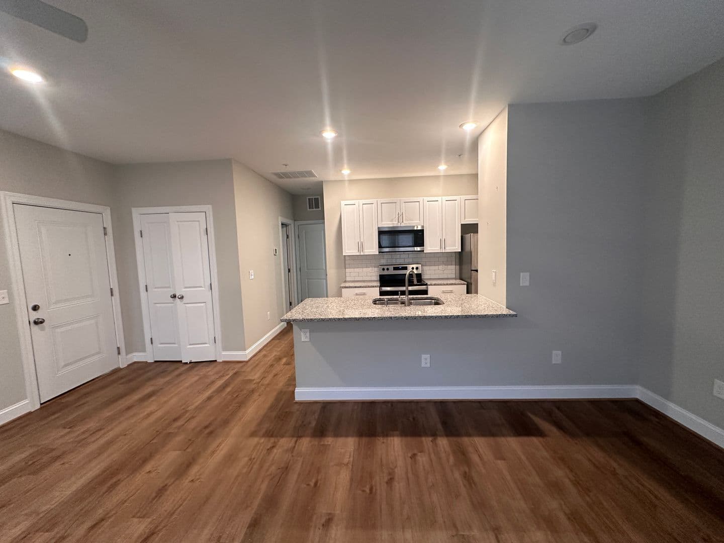 Wilmington Apartment: 5760 Park Ave