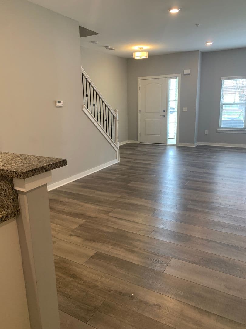 Shelby Twp Apartment: 7959 Sal Mar Way