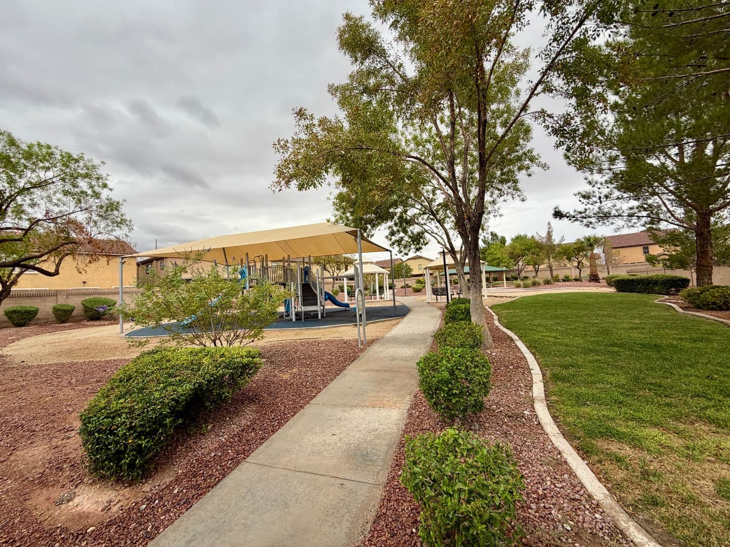 North Las Vegas House: 5313 Hollyridge Street