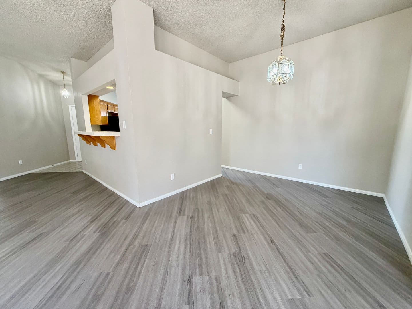 Henderson House: 381 Verbena Avenue
