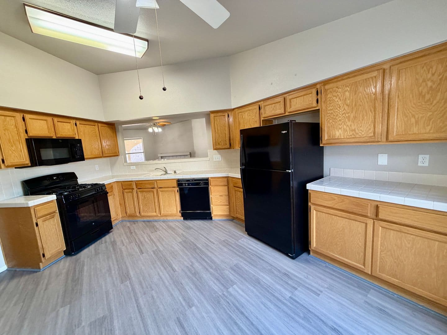 Henderson House: 381 Verbena Avenue