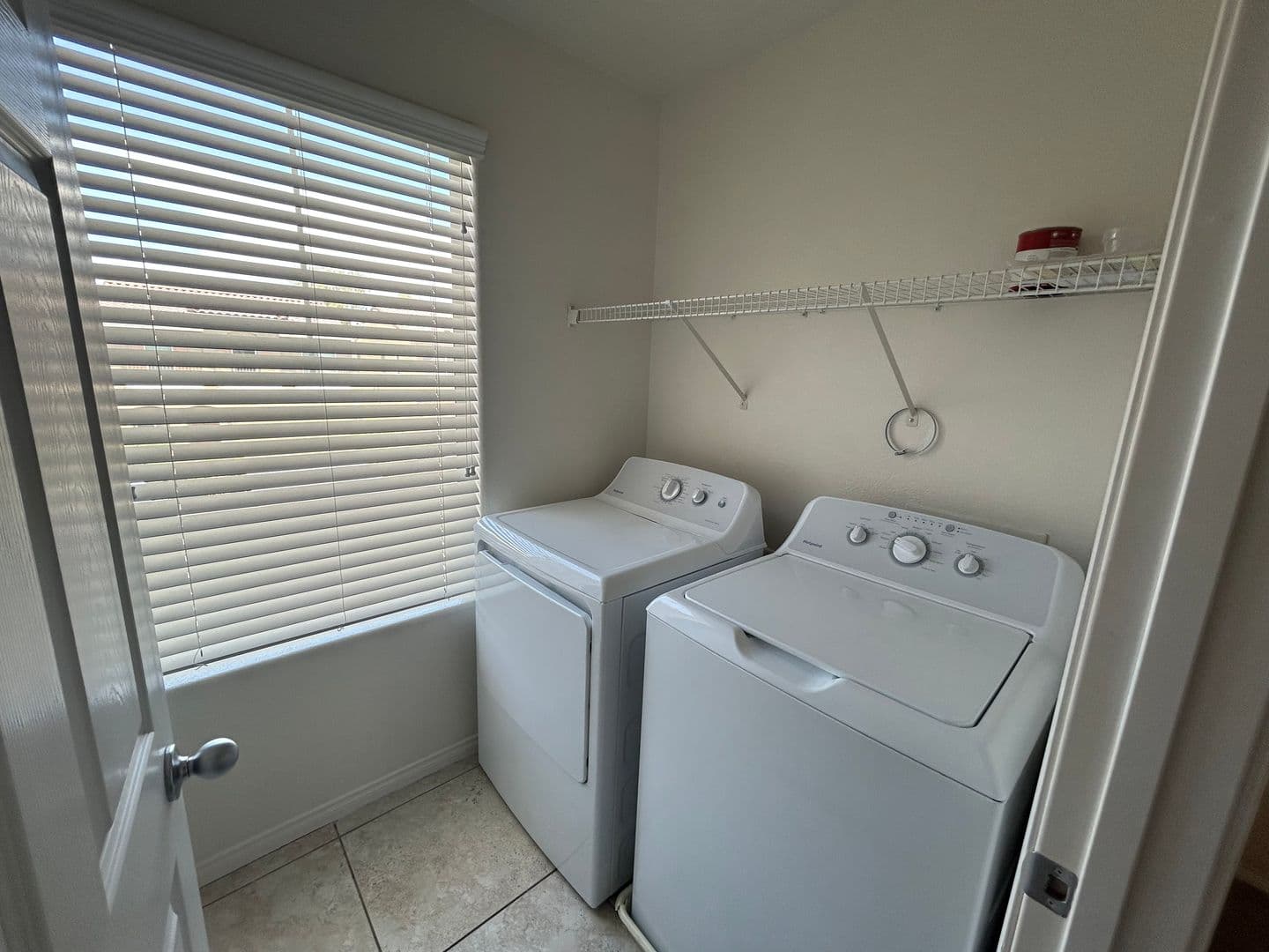 Las Vegas House: 5553 Chapin Mesa Avenue