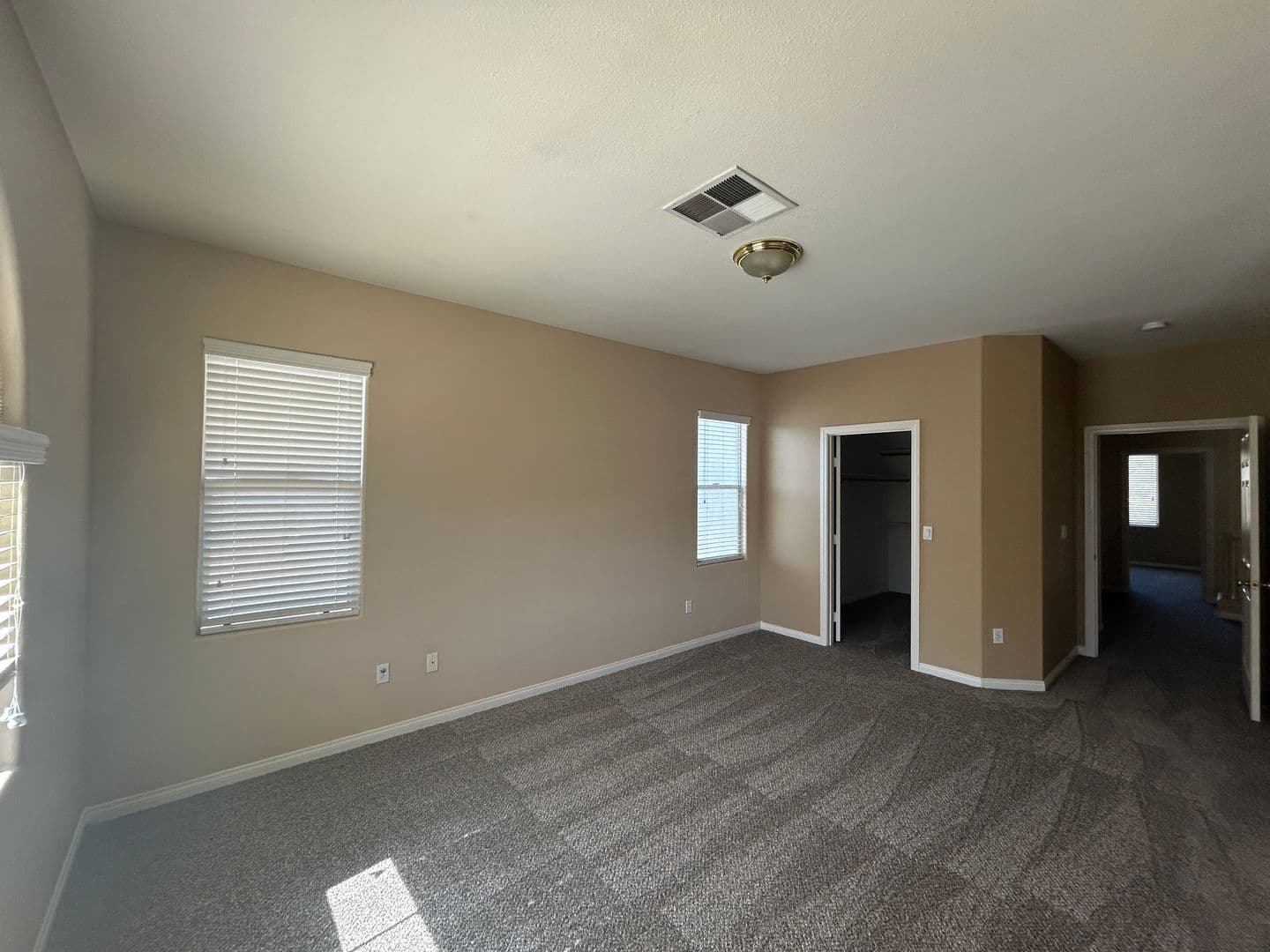 Las Vegas House: 157 Lakewood Garden Drive