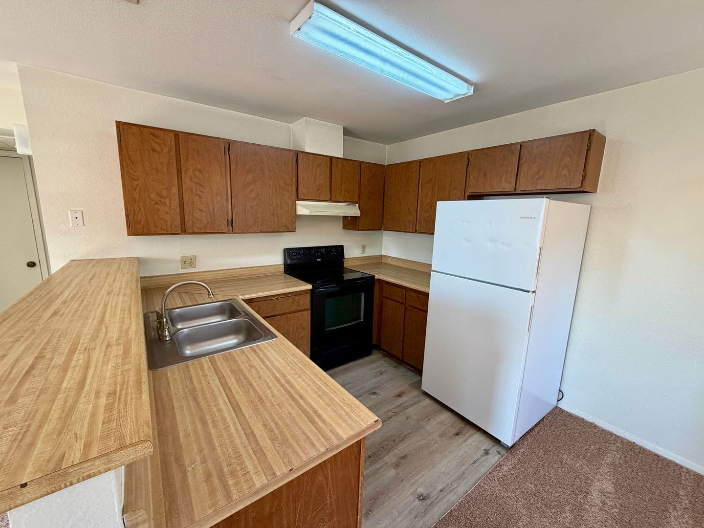 Las Vegas Condo: 2704 Aarondavid Drive Unit A