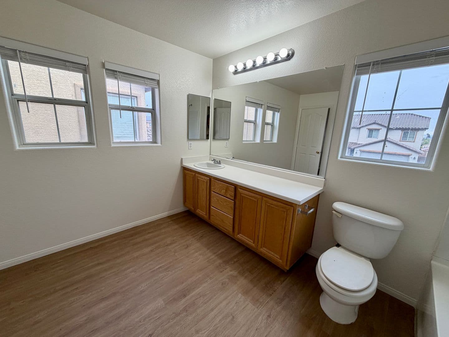 North Las Vegas House: 5313 Hollyridge Street