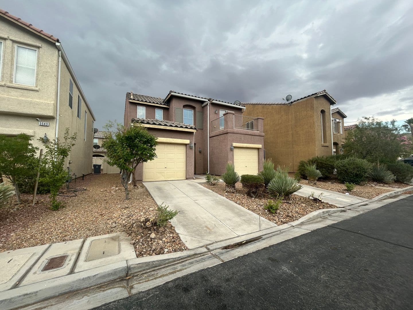 Las Vegas House: 5553 Chapin Mesa Avenue