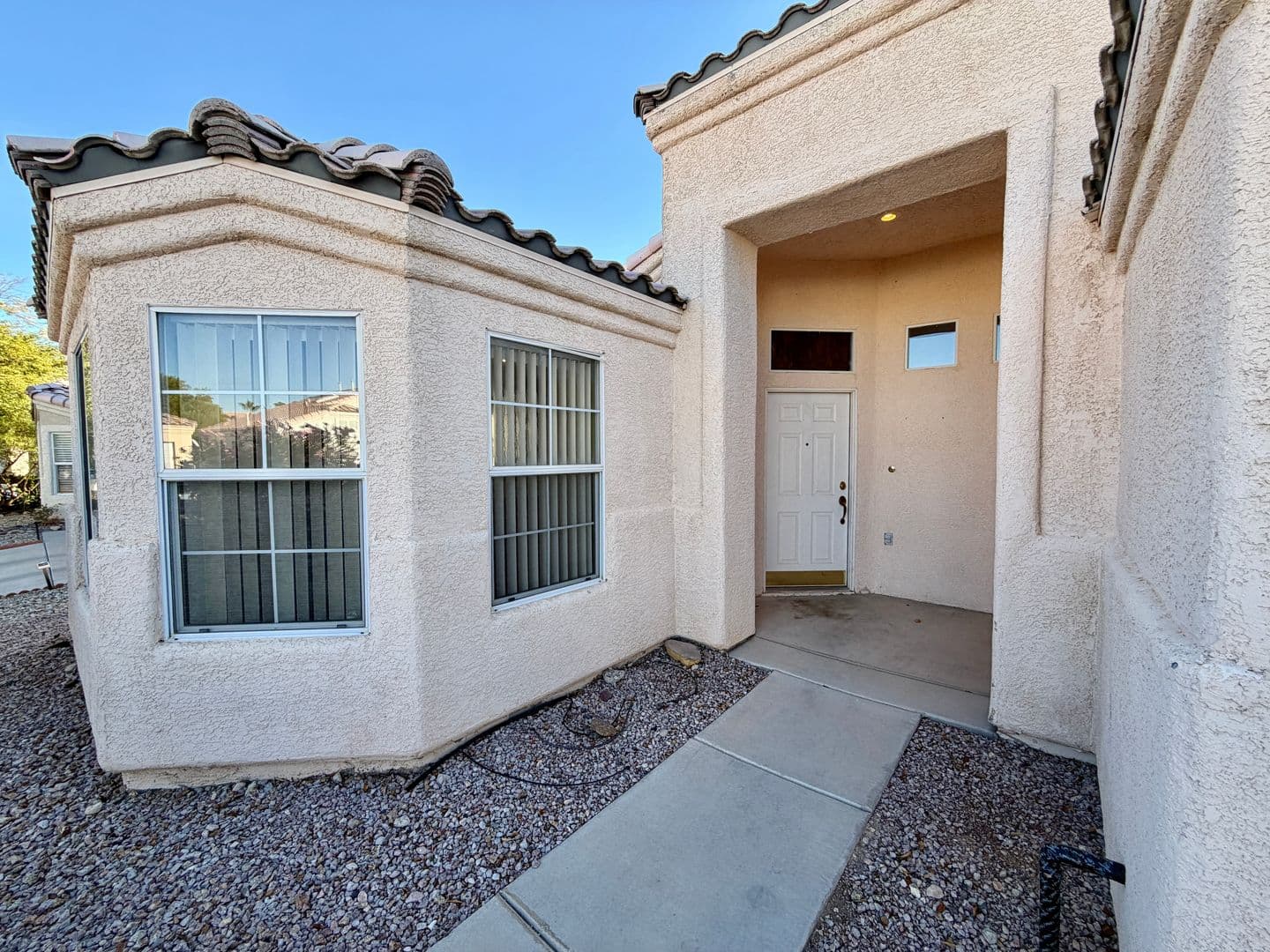 Henderson House: 1594 Raining Hills Street