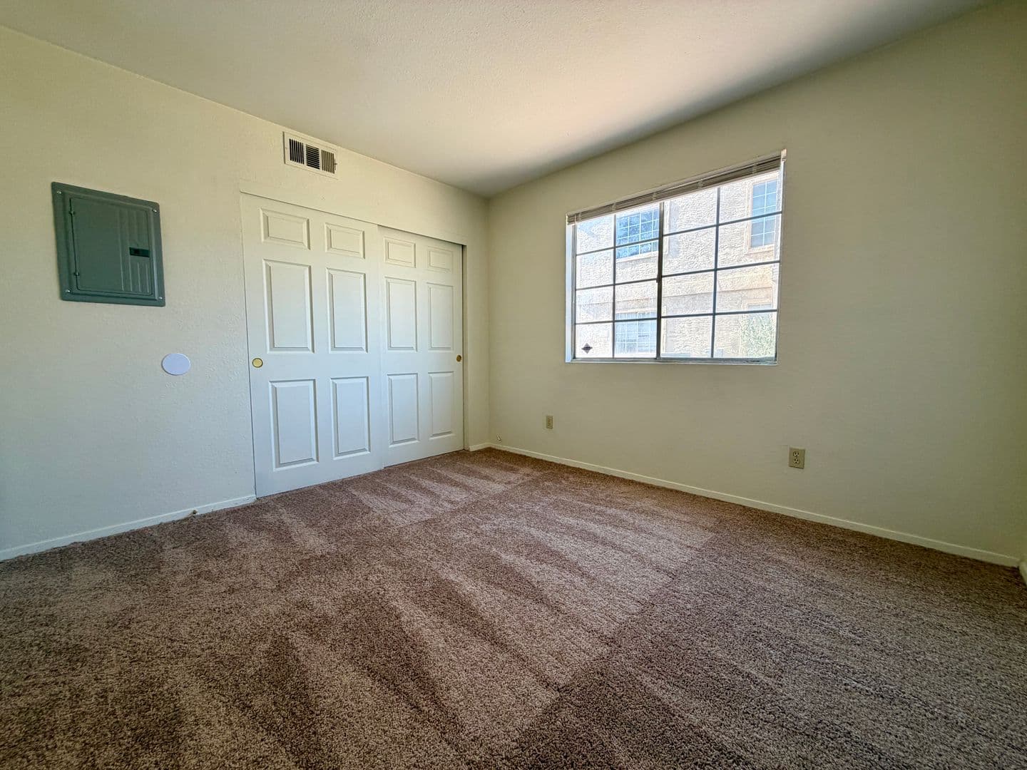 Las Vegas Condo: 2704 Aarondavid Drive Unit A