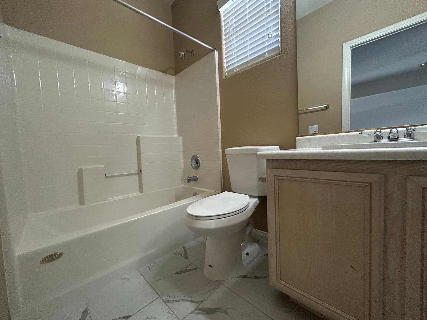 Las Vegas House: 157 Lakewood Garden Drive