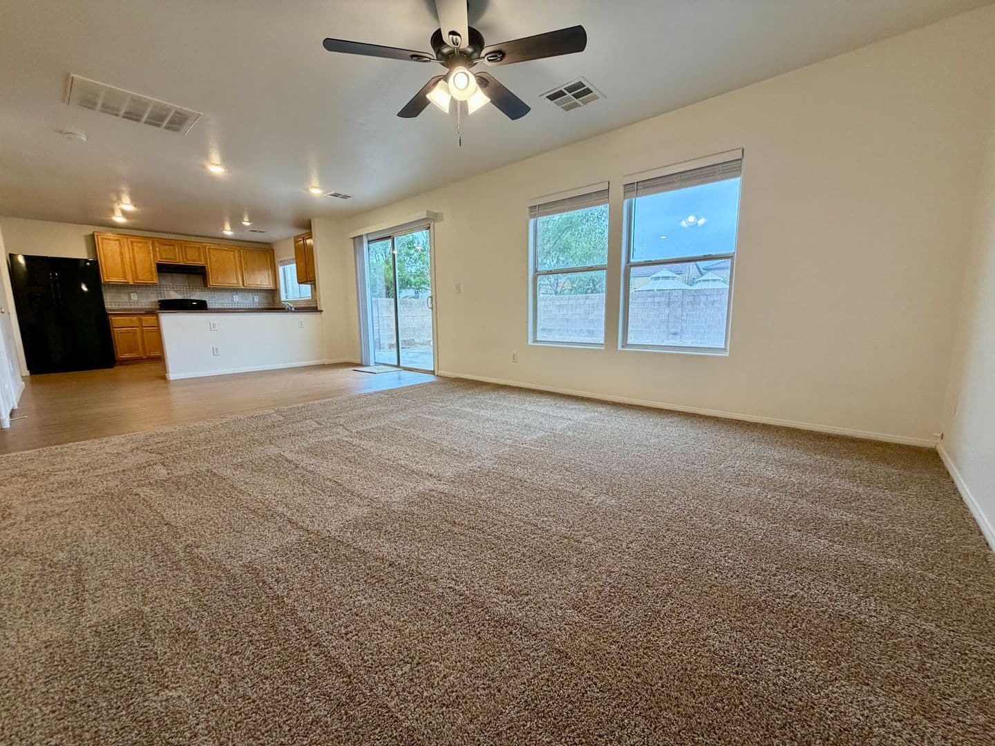 North Las Vegas House: 5313 Hollyridge Street