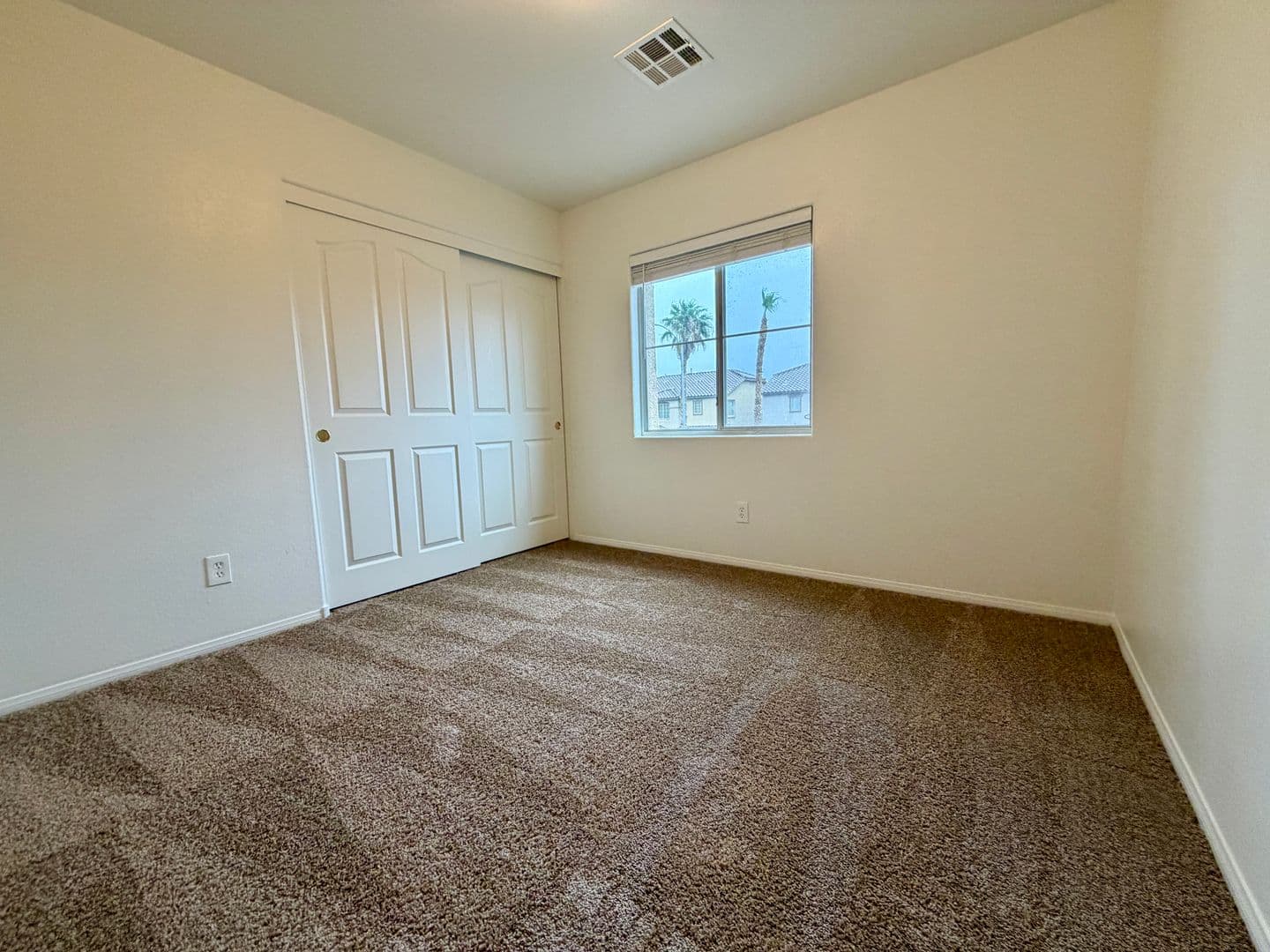 North Las Vegas House: 5313 Hollyridge Street