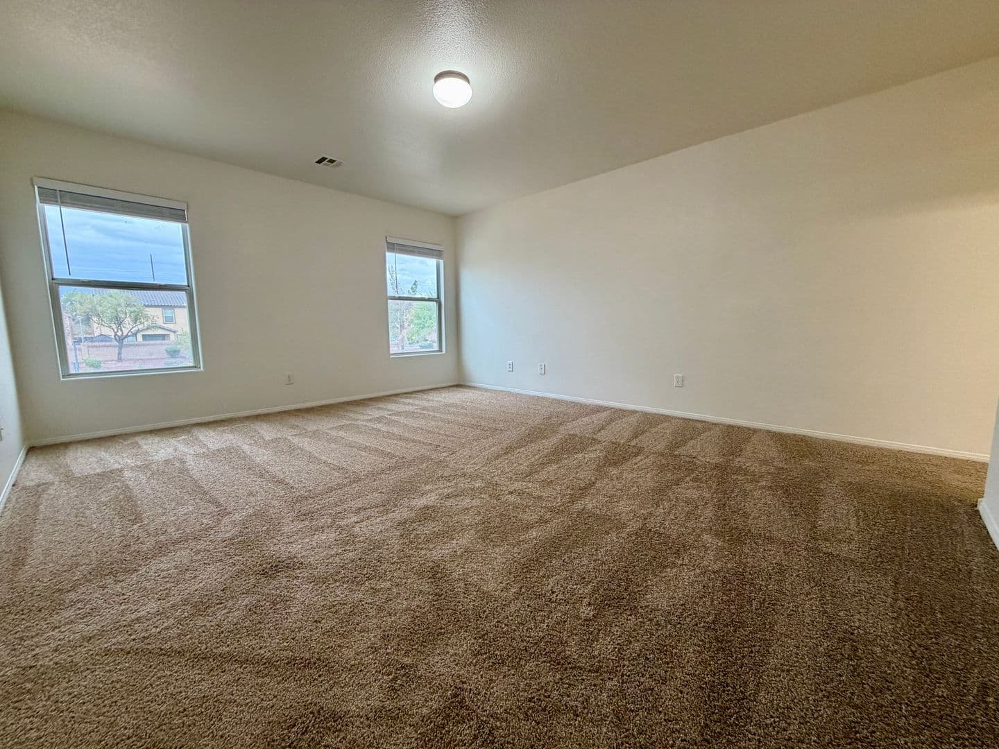 North Las Vegas House: 5313 Hollyridge Street
