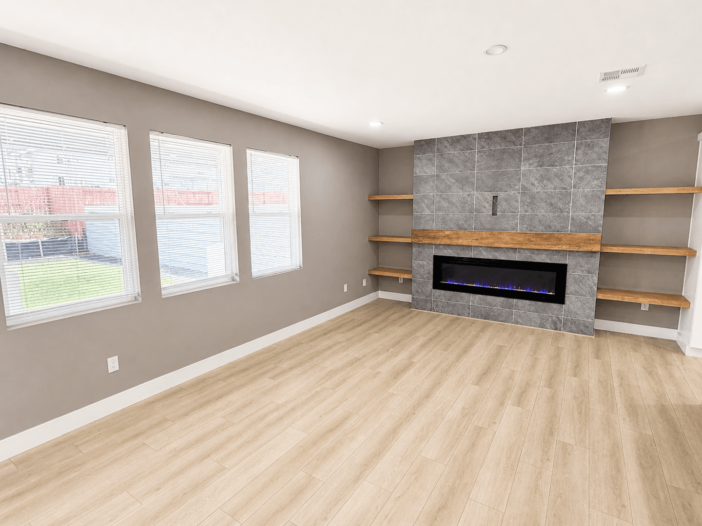 Paradise House: 1750 Whitaker Road