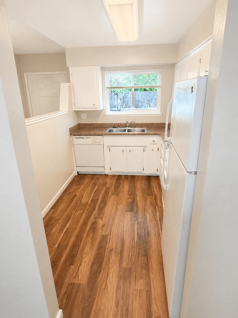 Chico Apartment: 279 Rio Lindo Avenue