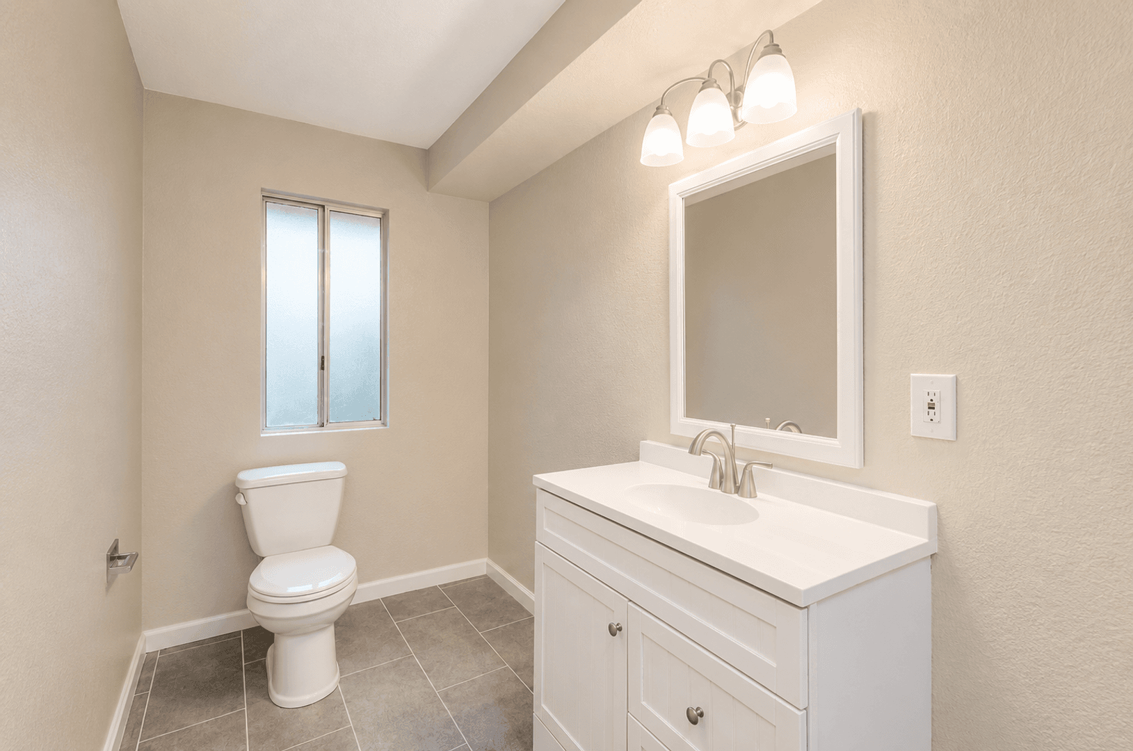 Chico Townhome: 648 W. 2nd Avenue