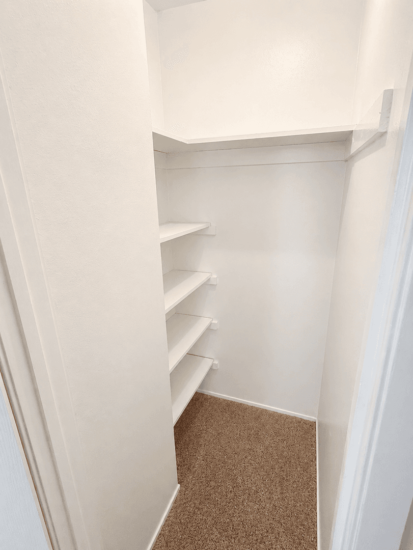 Chico Apartment: 279 Rio Lindo Avenue