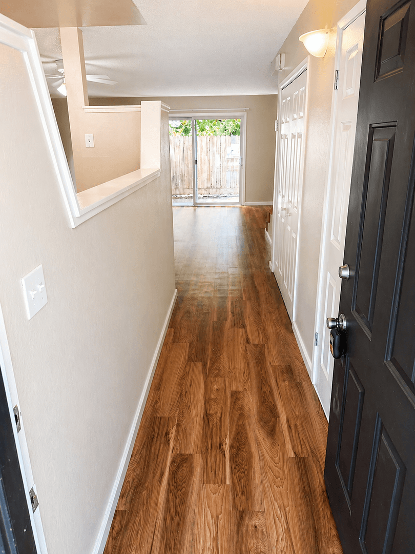 Chico Apartment: 279 Rio Lindo Avenue