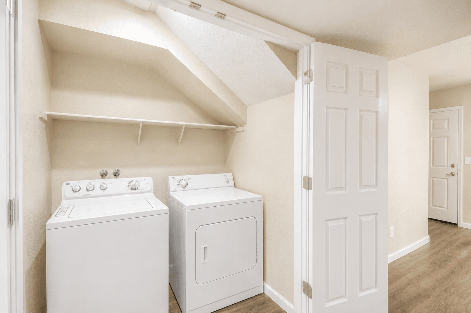Chico Townhome: 648 W. 2nd Avenue