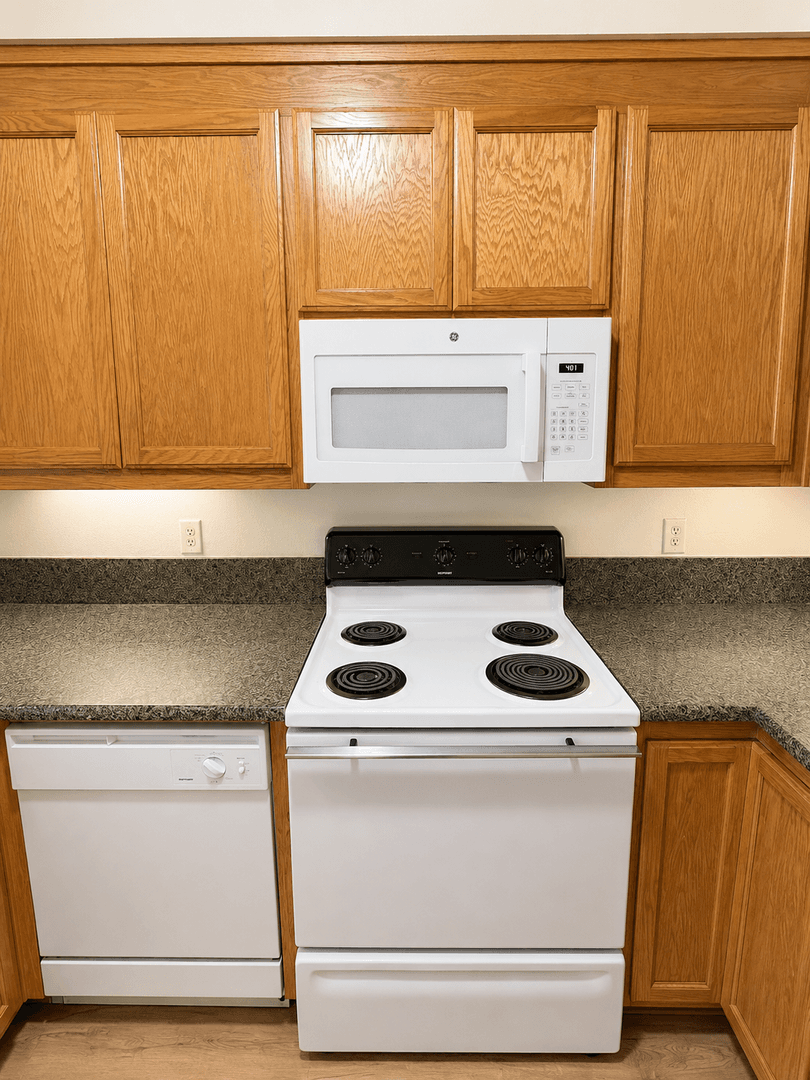 Chico Apartment: 2052 Hartford Drive