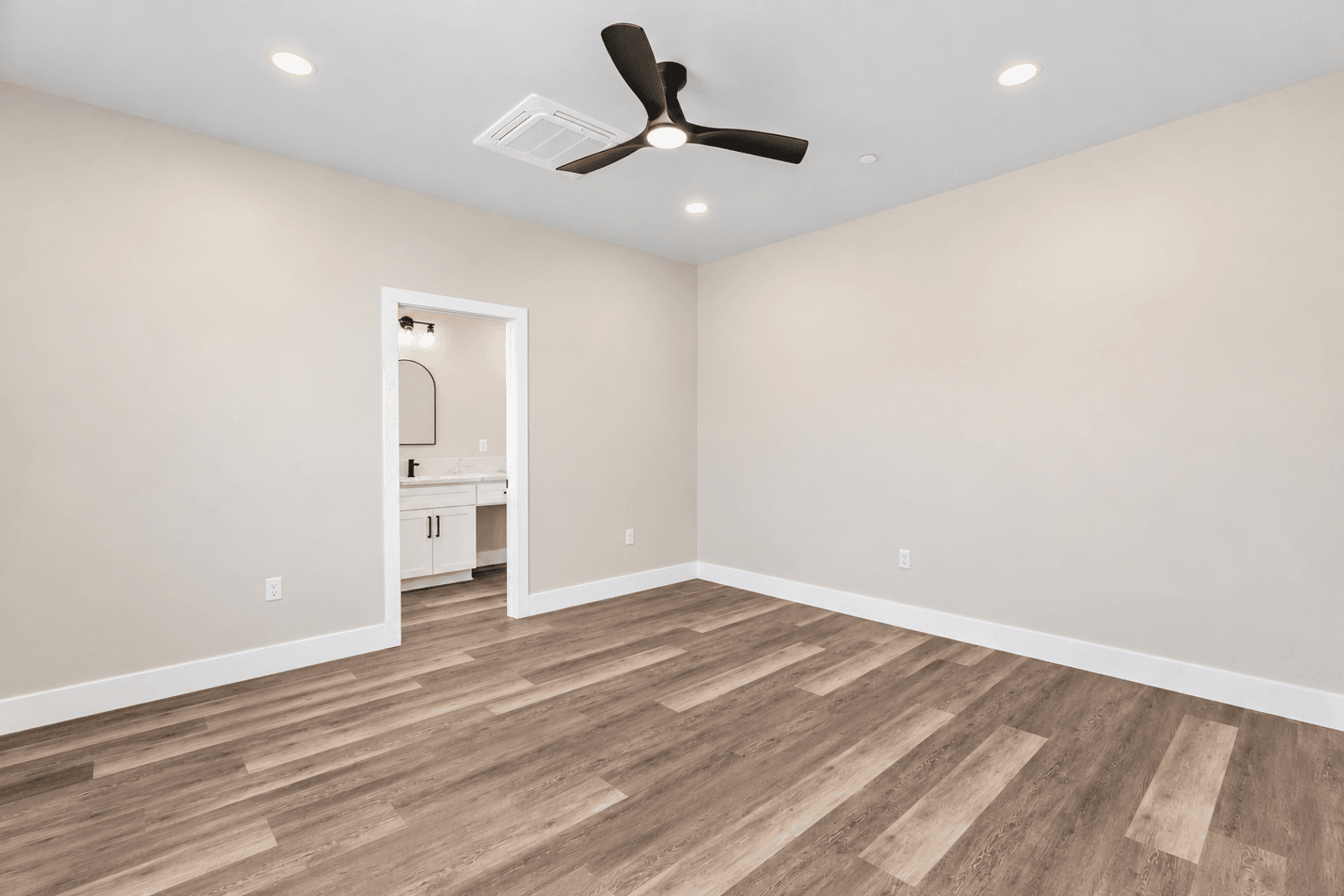 Paradise House: 440 Leisure Lane