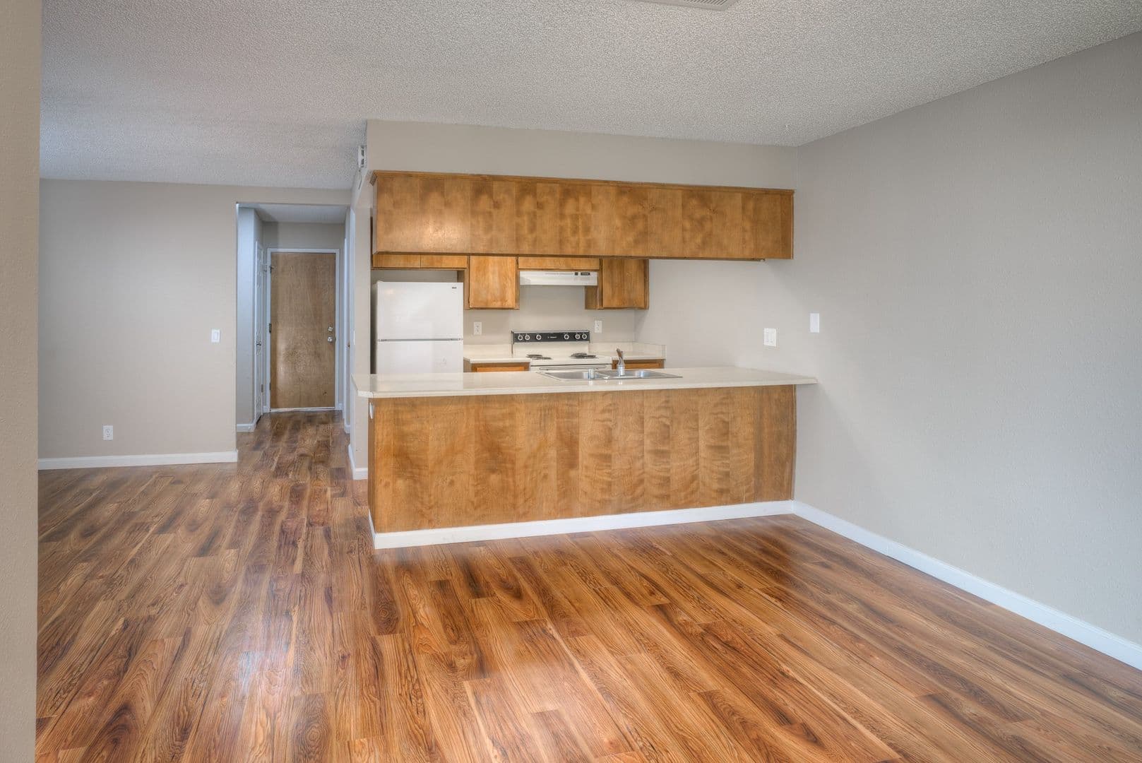 Chico Apartment: 52 Tara Terrace #1