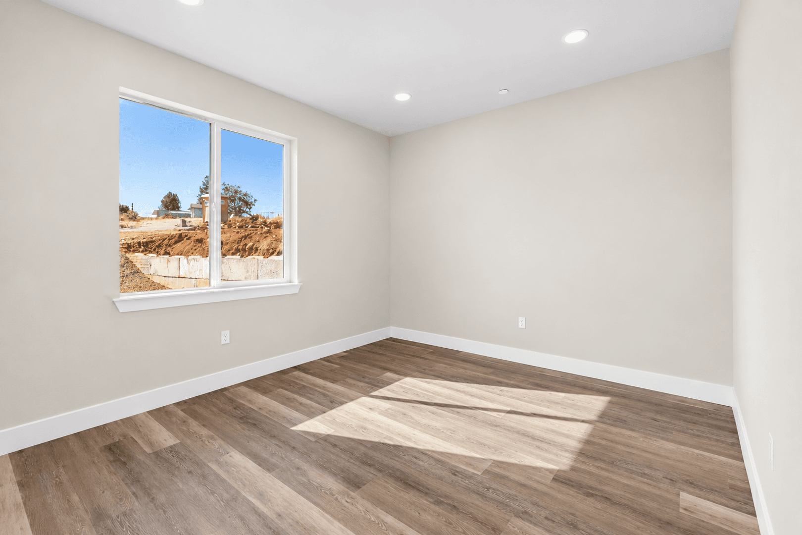 Paradise House: 440 Leisure Lane