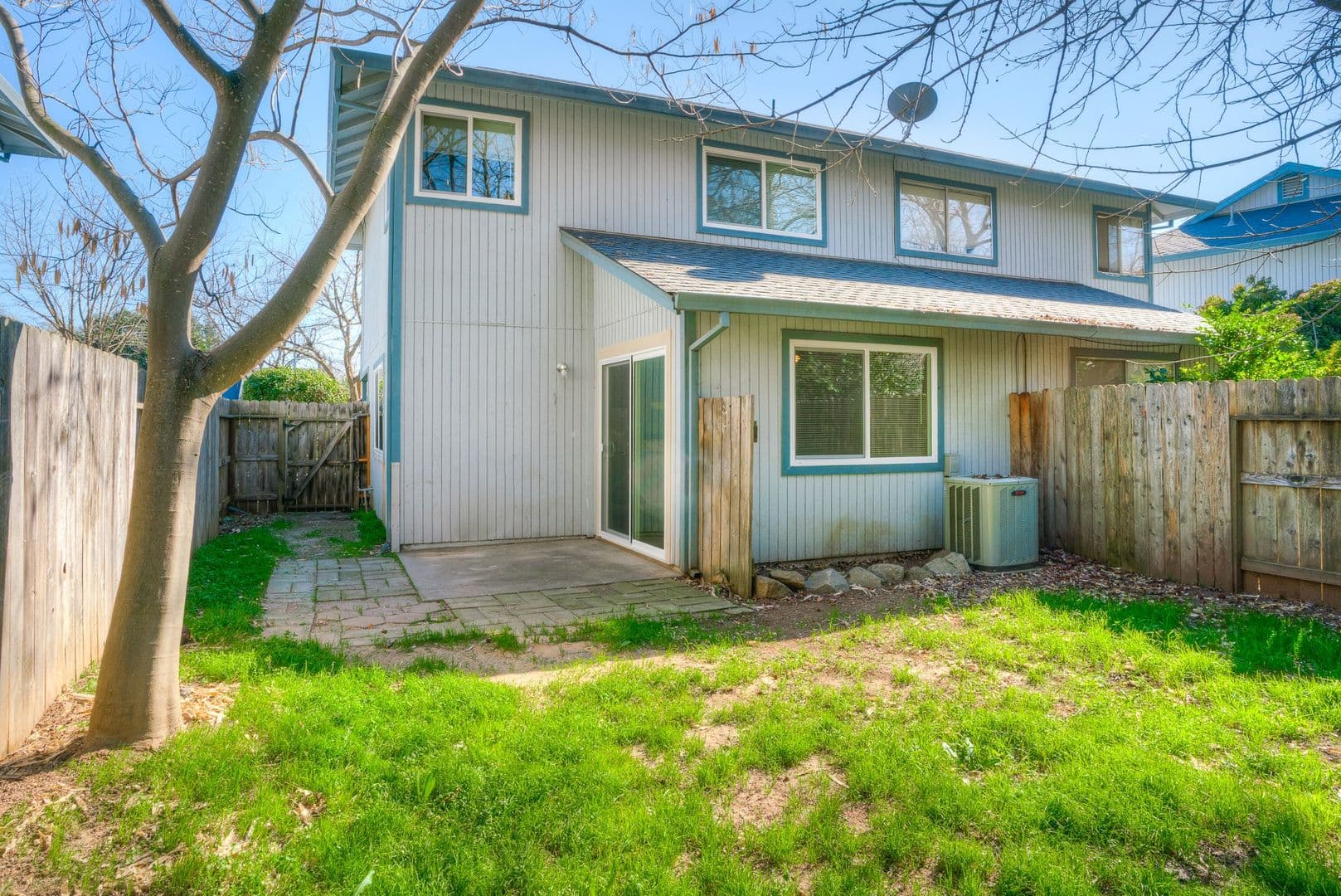 Chico Apartment: 52 Tara Terrace #1
