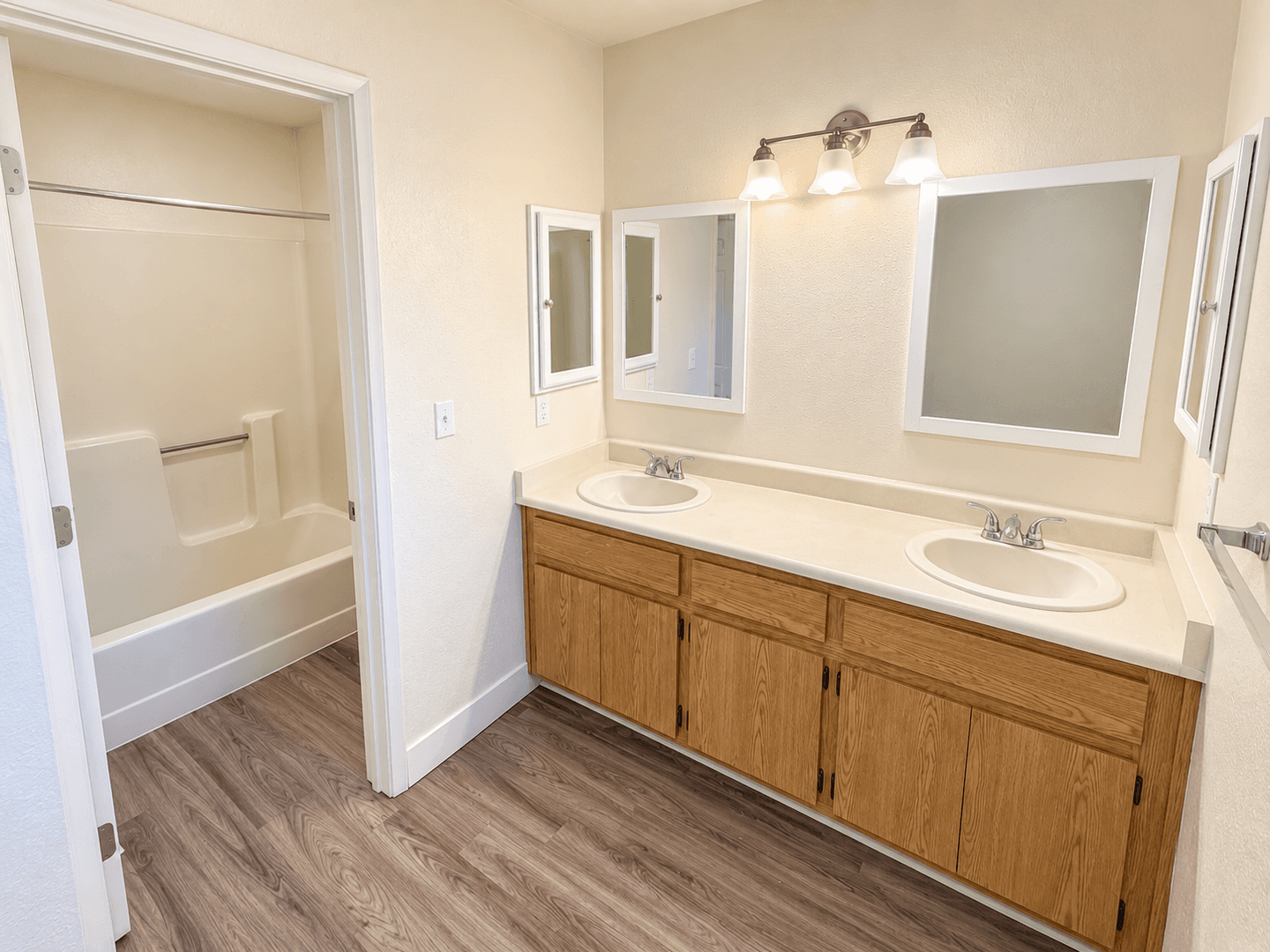 Chico Townhome: 747 West 4th Ave
