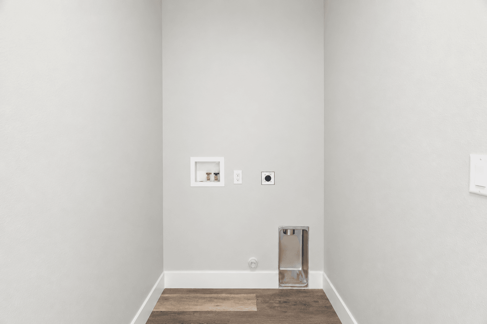 Paradise House: 440 Leisure Lane
