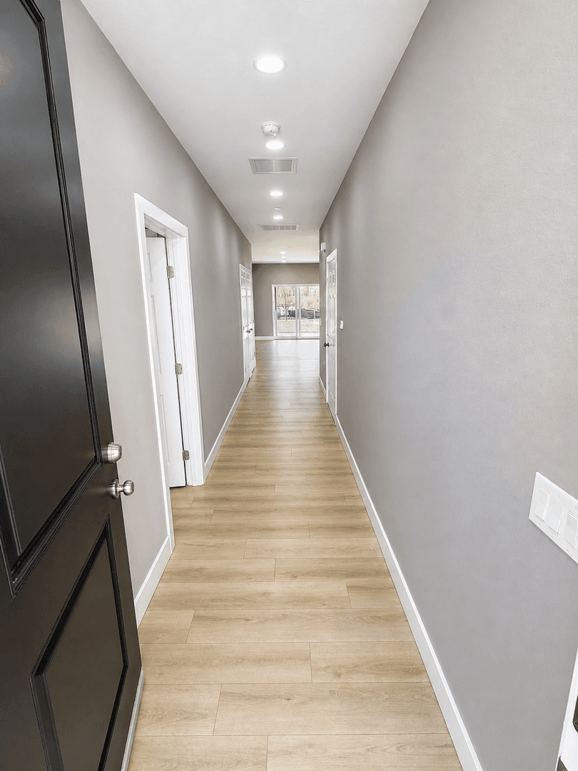 Paradise House: 1750 Whitaker Road